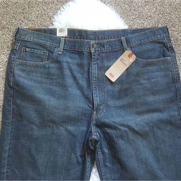 Levi's 550 Relaxed Tapered Leg Jeans Mens 46x30 - Picture 2 of 8